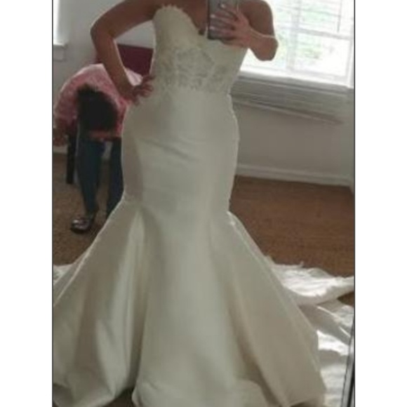 Essense of Australia D2202 - Picture 5 of 6